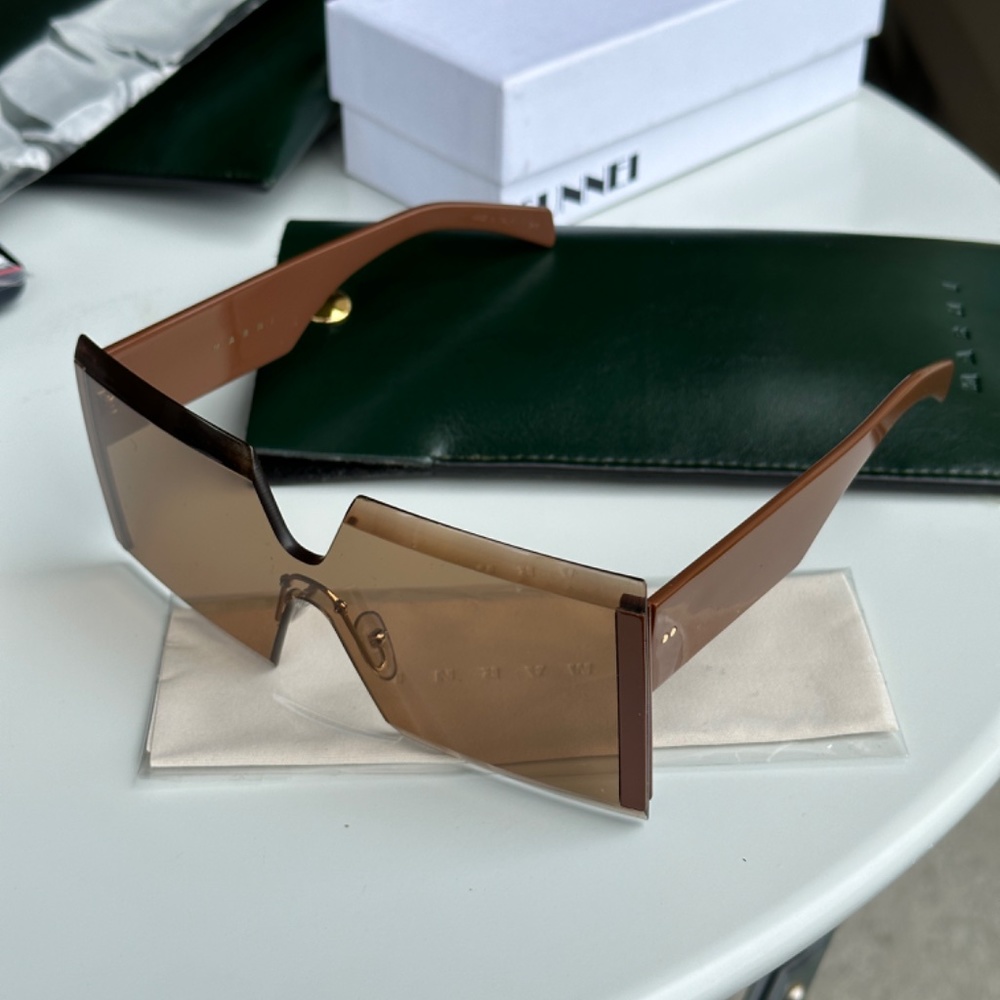 MWT MARNI SUNGLASSES - Picture 10 of 13